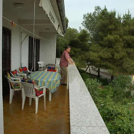 Apartments Jurina Krk Town Room photo