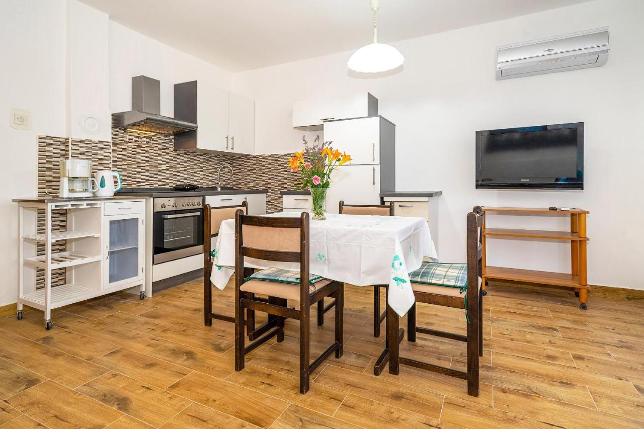 Jurina Apartment Krk Town